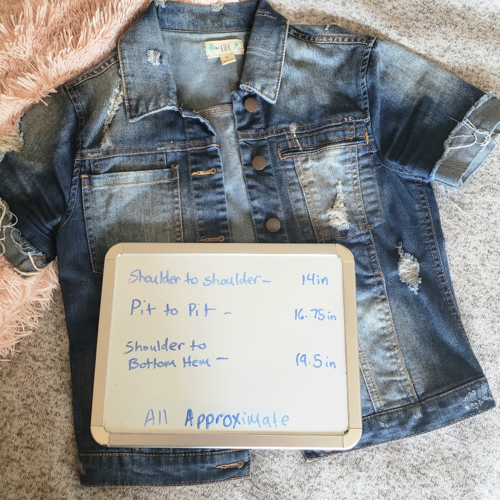LOVE FIRE Short Sleeve Cropped Jean Jacket - Picture 4 of 10